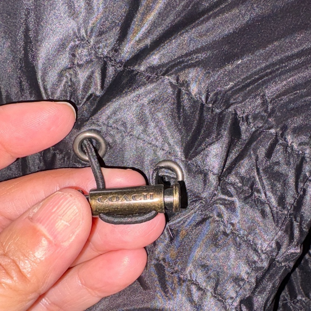 EUC Women's Black Puffer Down Coat trimmed removable hood Waist Defined by Coach - Picture 5 of 15